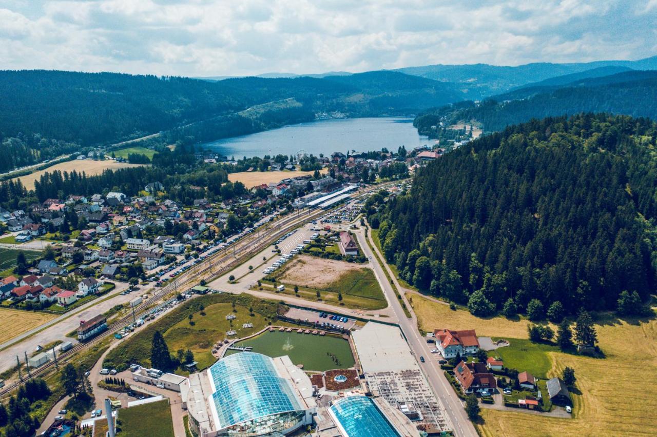 Minaroso Am Badeparadies * Titisee-Neustadt